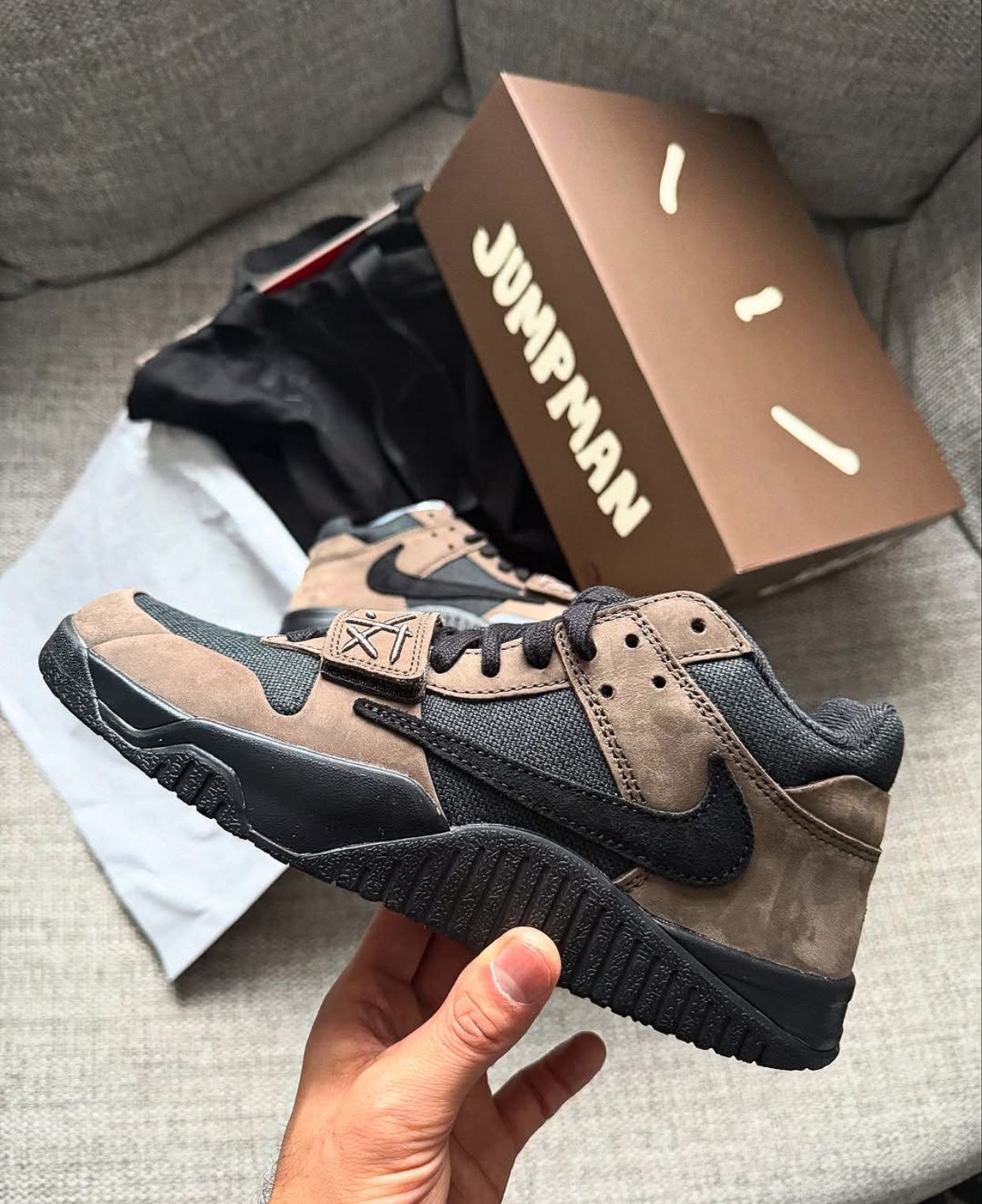 Jumpan Sneakers
