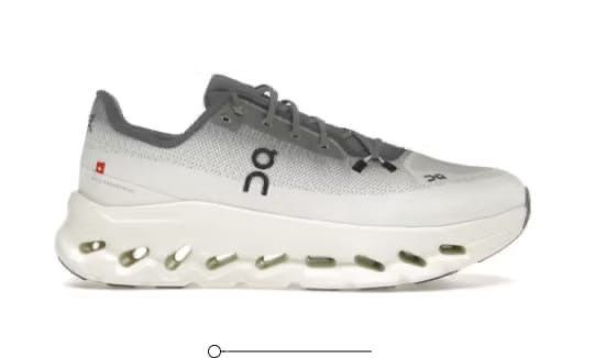 Cloud-Inspired Lightweight Sneakers – Everyday Comfort