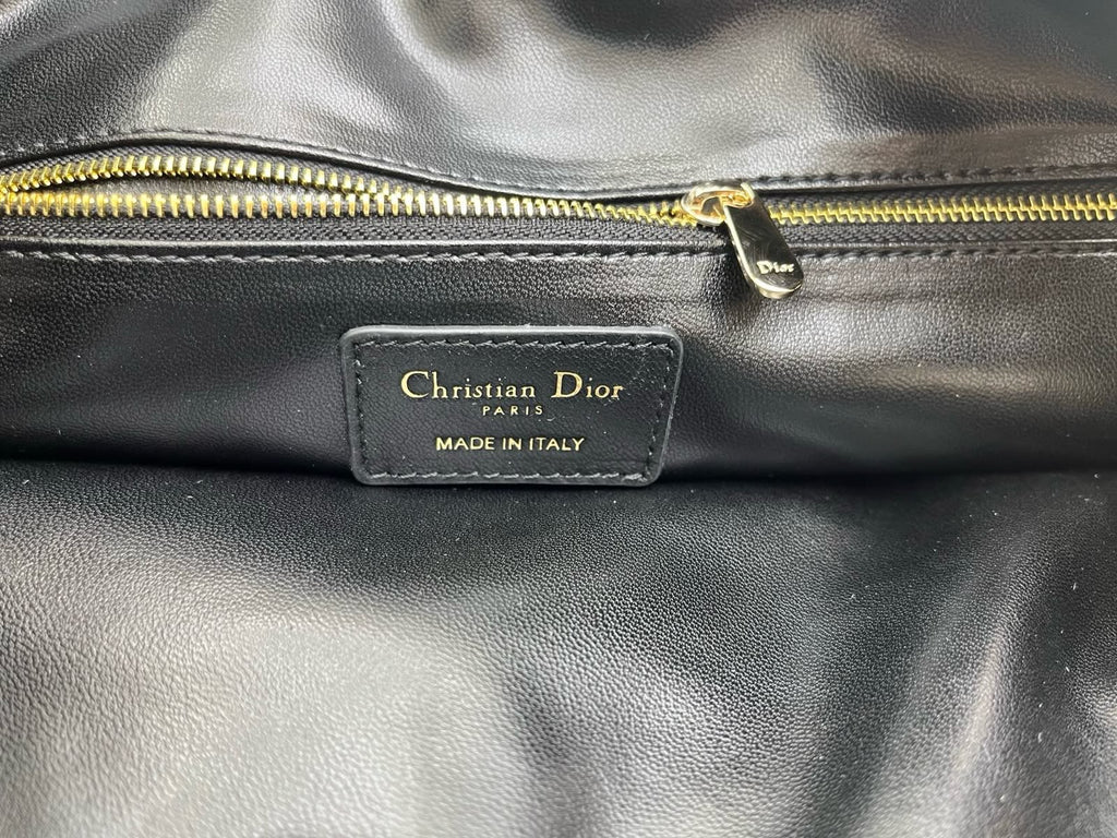 Dior Toujours Medium Shoulder Bag (38cm Quilted Leather)