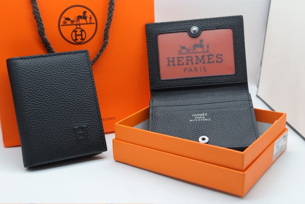 Snap-Button Vertical Cardholders / Compact Wallets