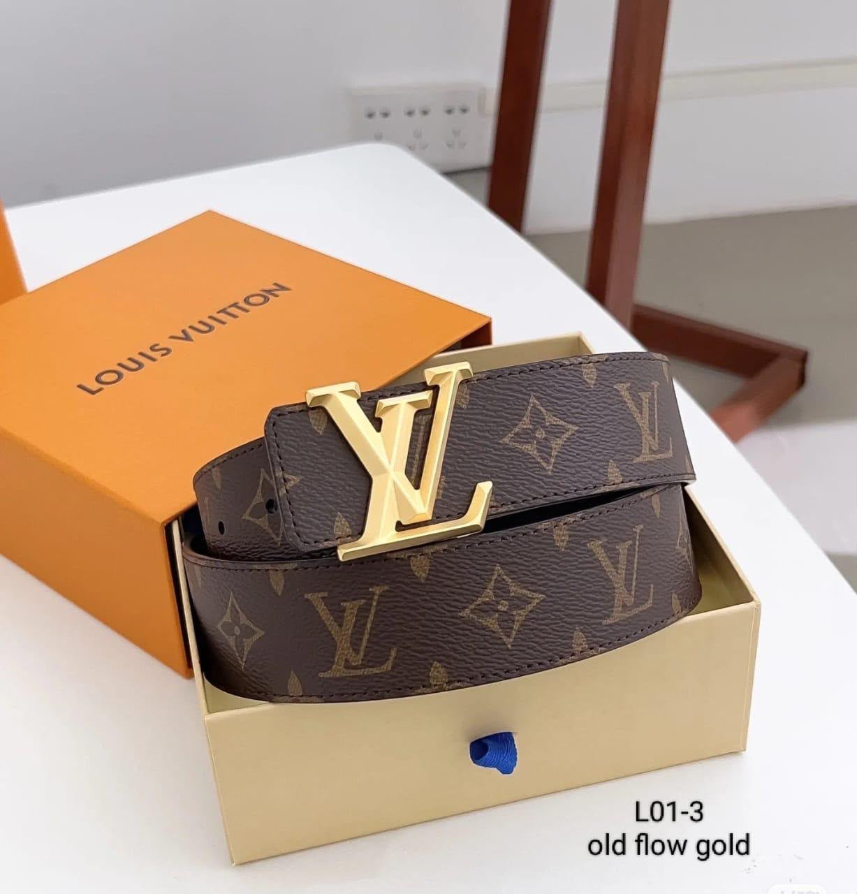 Lv Men's Classic Initial Buckle Reversible Leather Belt (40mm)