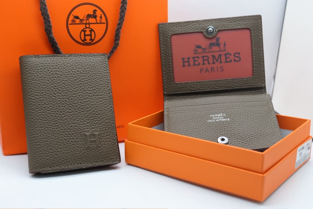 Snap-Button Vertical Cardholders / Compact Wallets