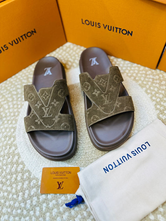 (lv) Luxury Sandals – Premium Comfort & Style